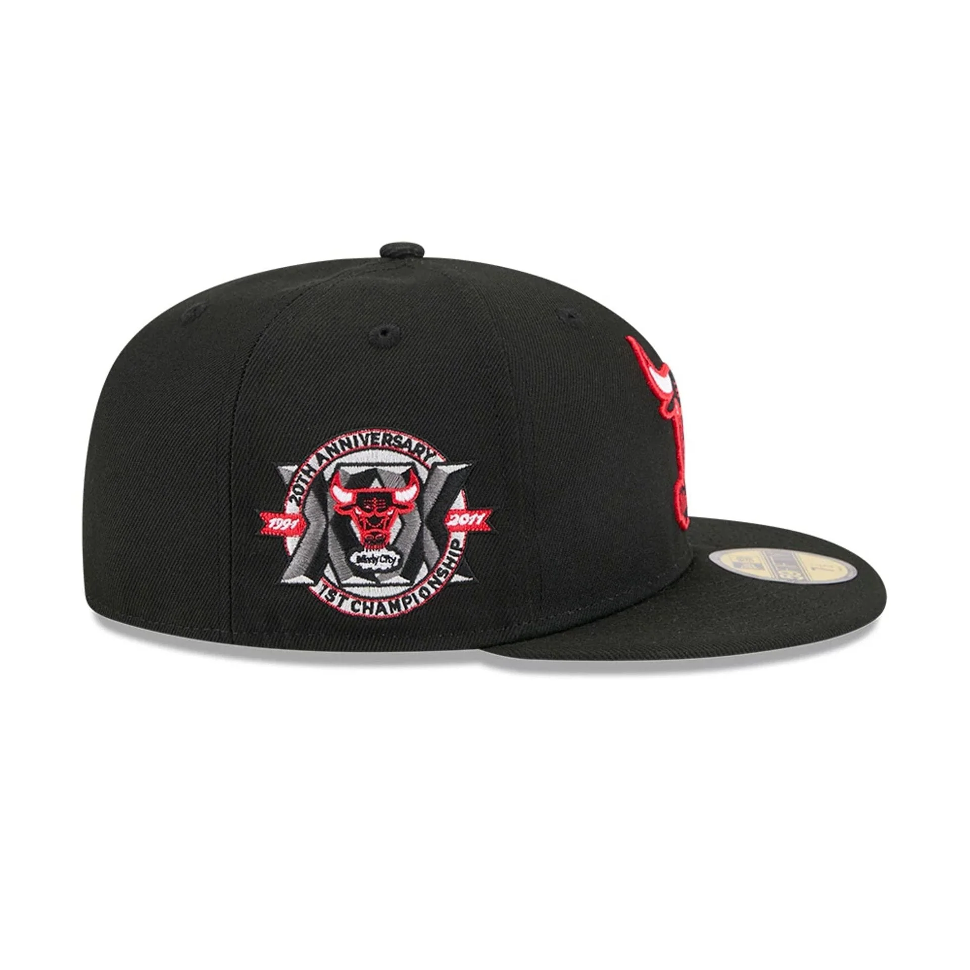 Chicago Bulls NBA Hardwood Classic Black 59FIFTY Fitted Cap - Image 6