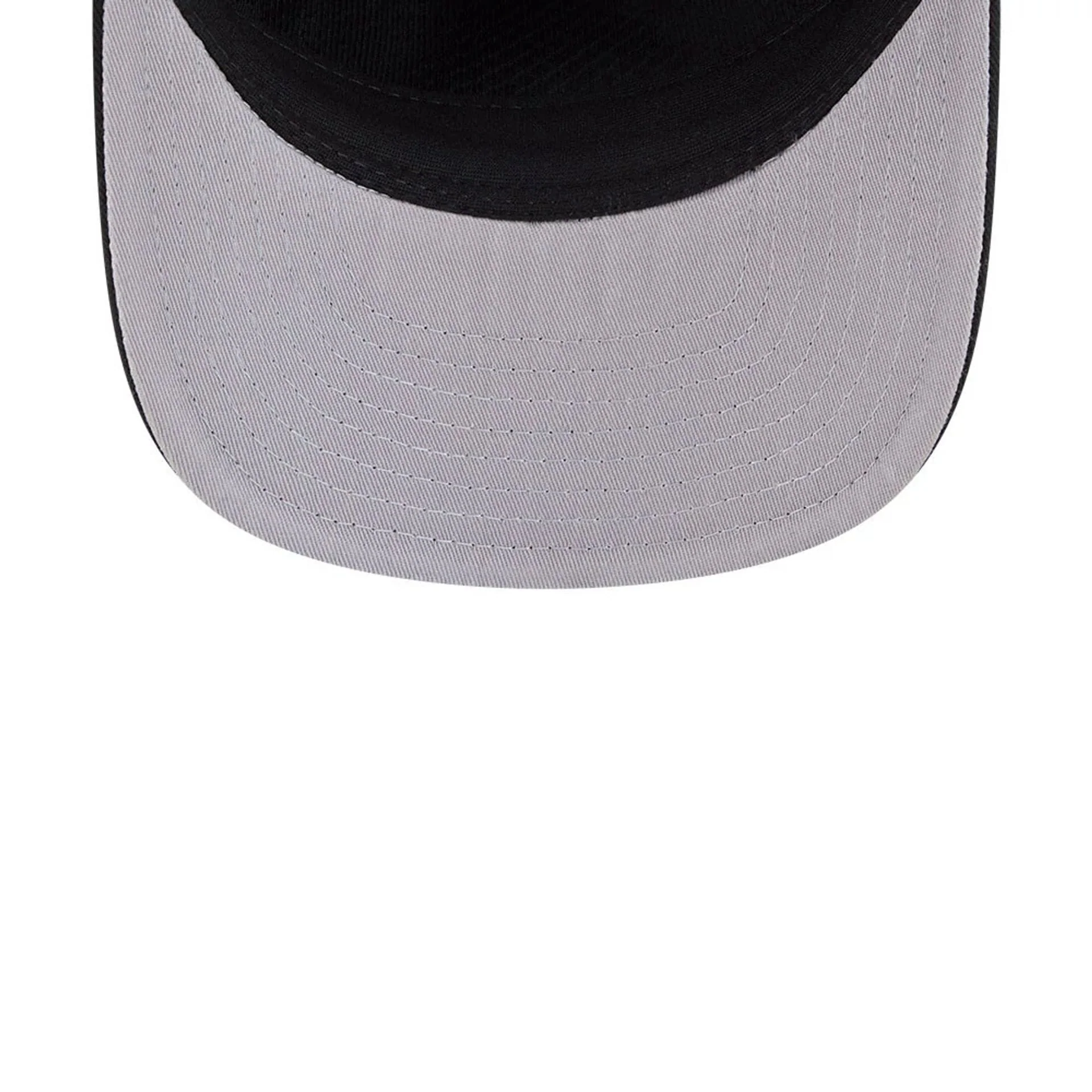 Chicago White Sox MLB Evergreen Black 19TWENTY Adjustable Cap - Image 2