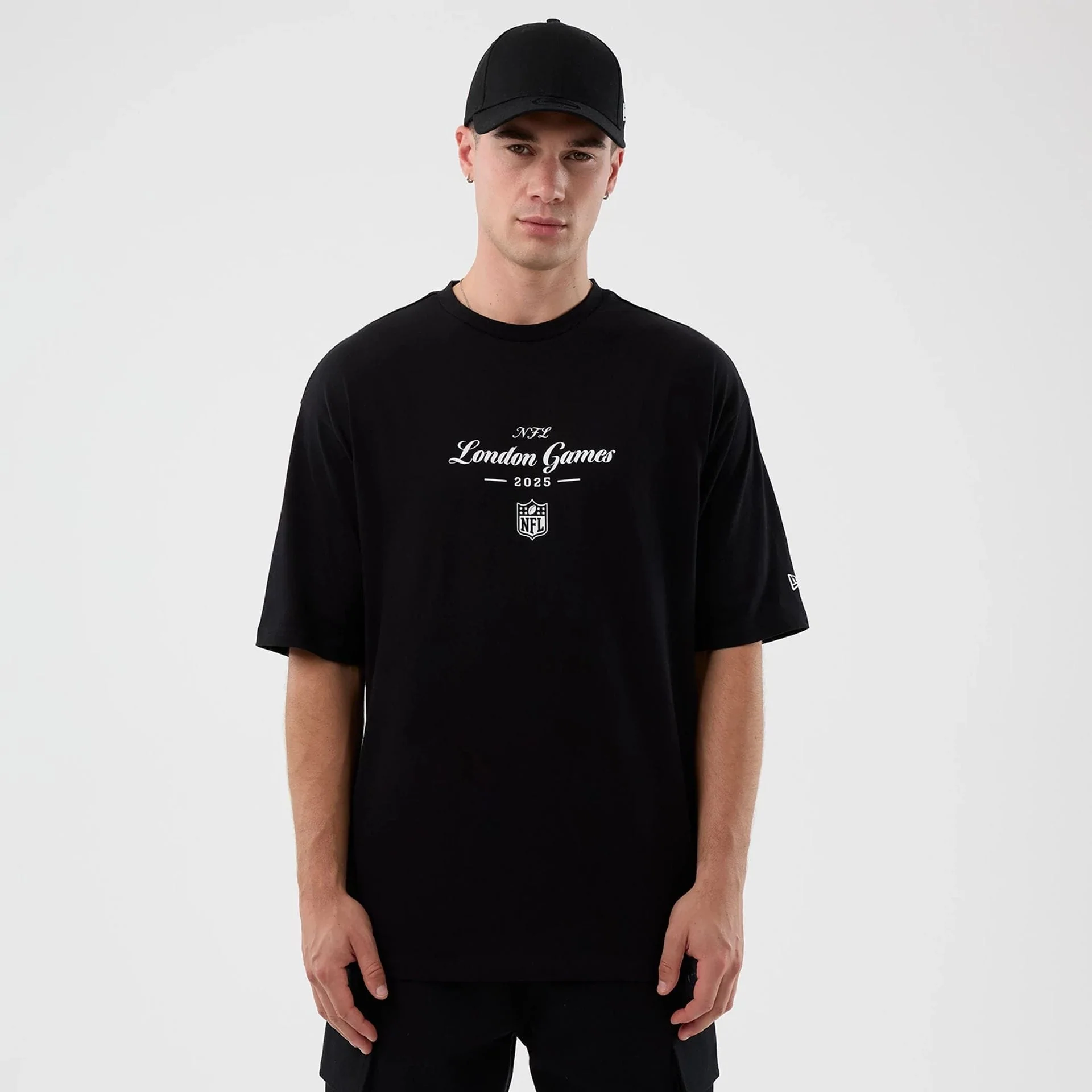 London Games NFL International Series Games Black Oversized T-Shirt