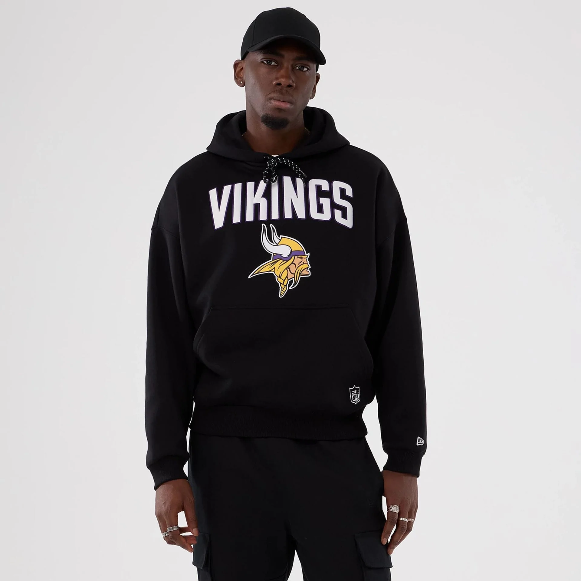 Minnesota Vikings NFL International Series Games 2025 Black Premium Pullover Hoodie