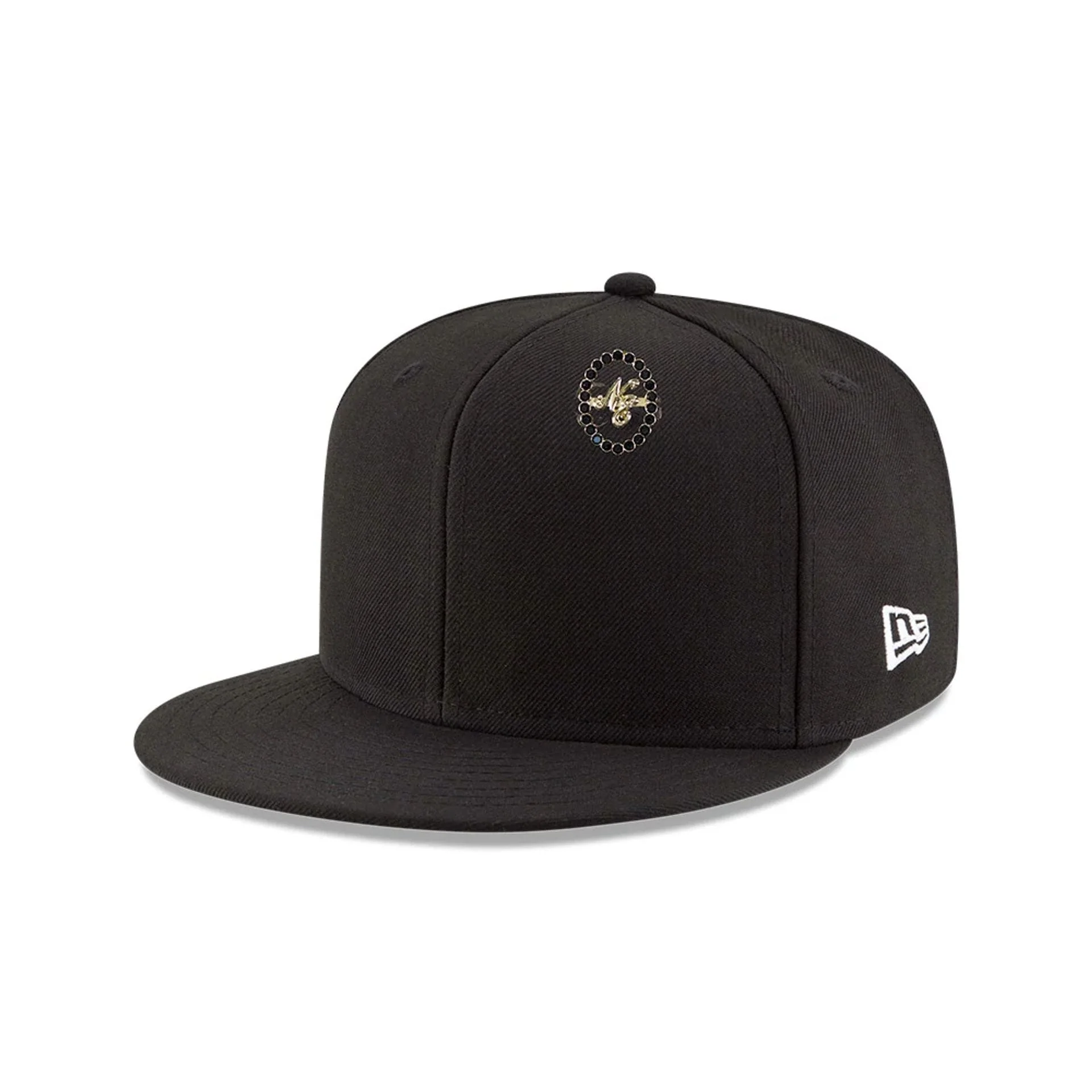 New Era 59FIFTY Day Diamond Catch Closure Black Pin Badge - Image 2