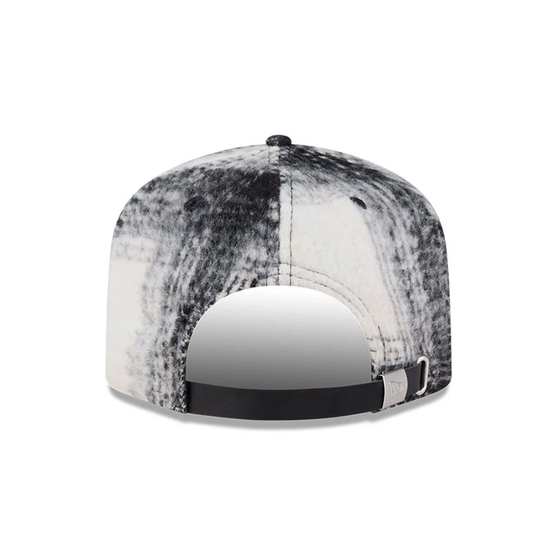 New Era White & Black Plaid 19TWENTY Adjustable Cap - Image 2