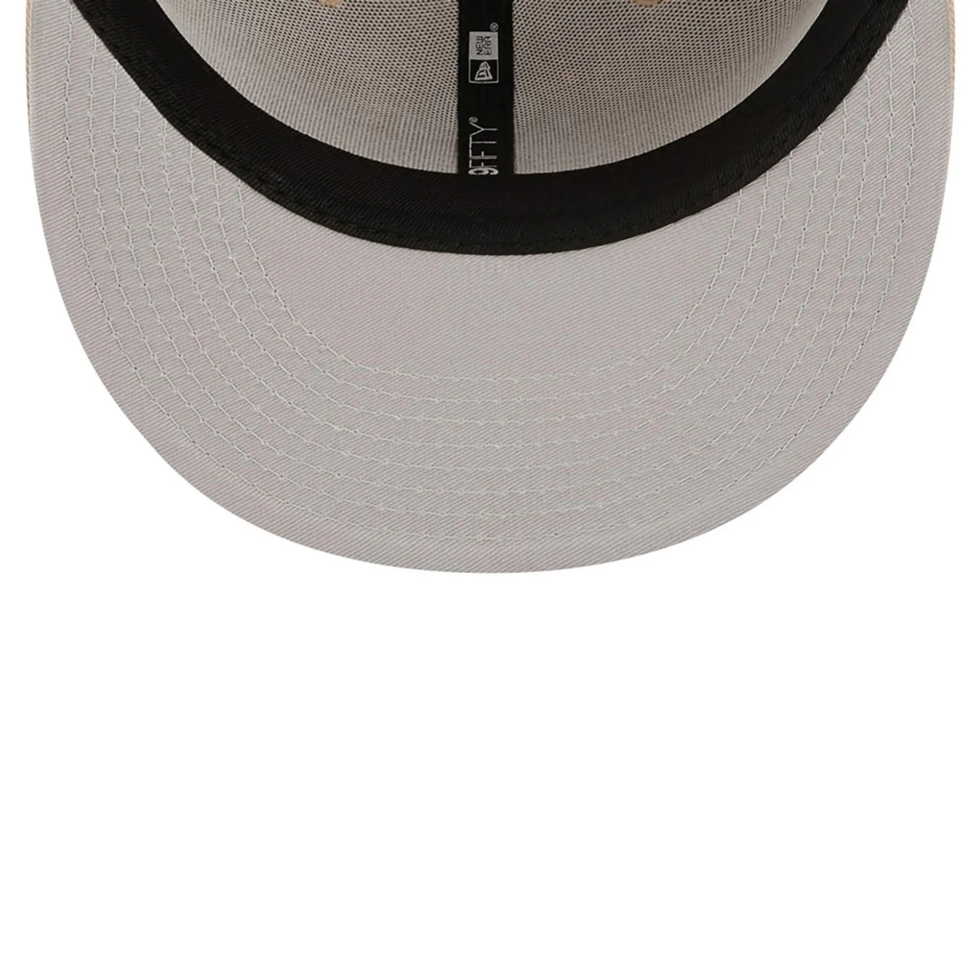 New York Yankees League Essential Stone 59FIFTY Fitted Cap - Image 2