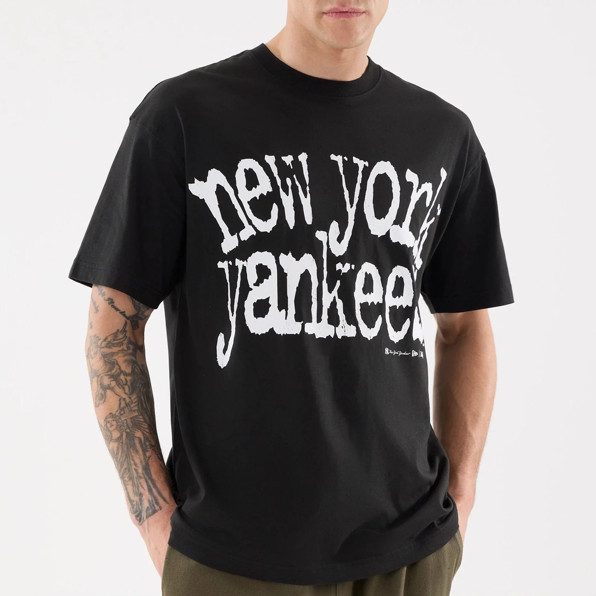 New York Yankees MLB Black T-Shirt - Image 3