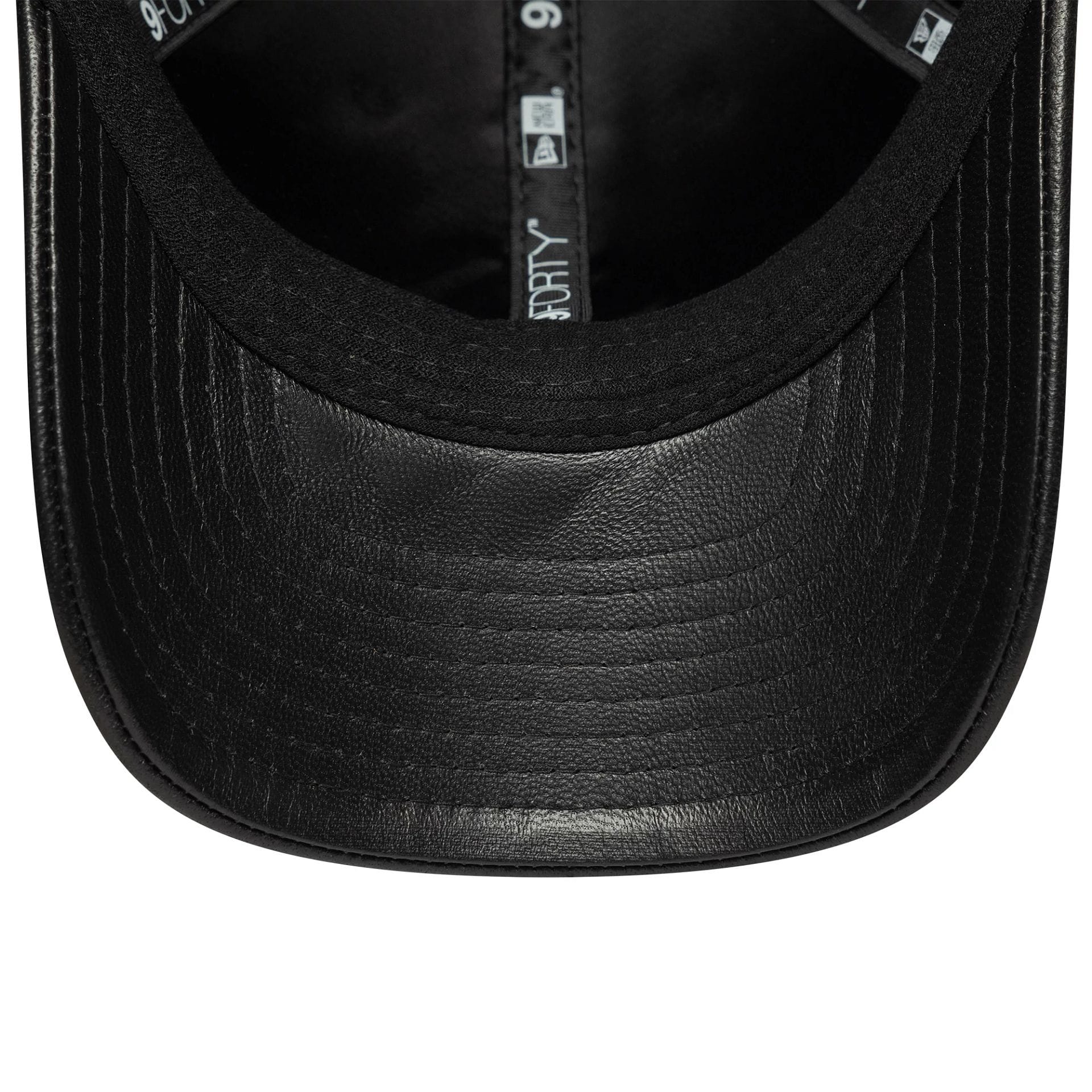 New York Yankees MLB Leather Black 9FORTY M-Crown Adjustable Cap - Image 5