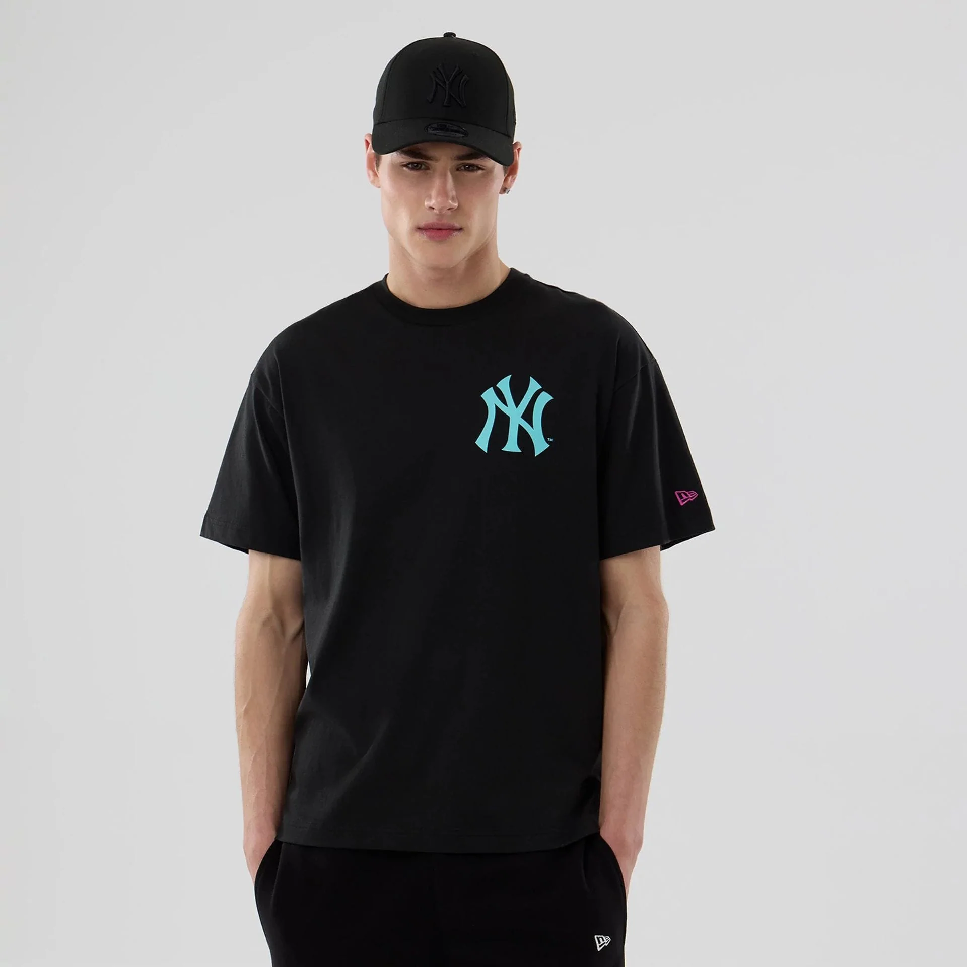 New York Yankees MLB Neon Light Black T-Shirt