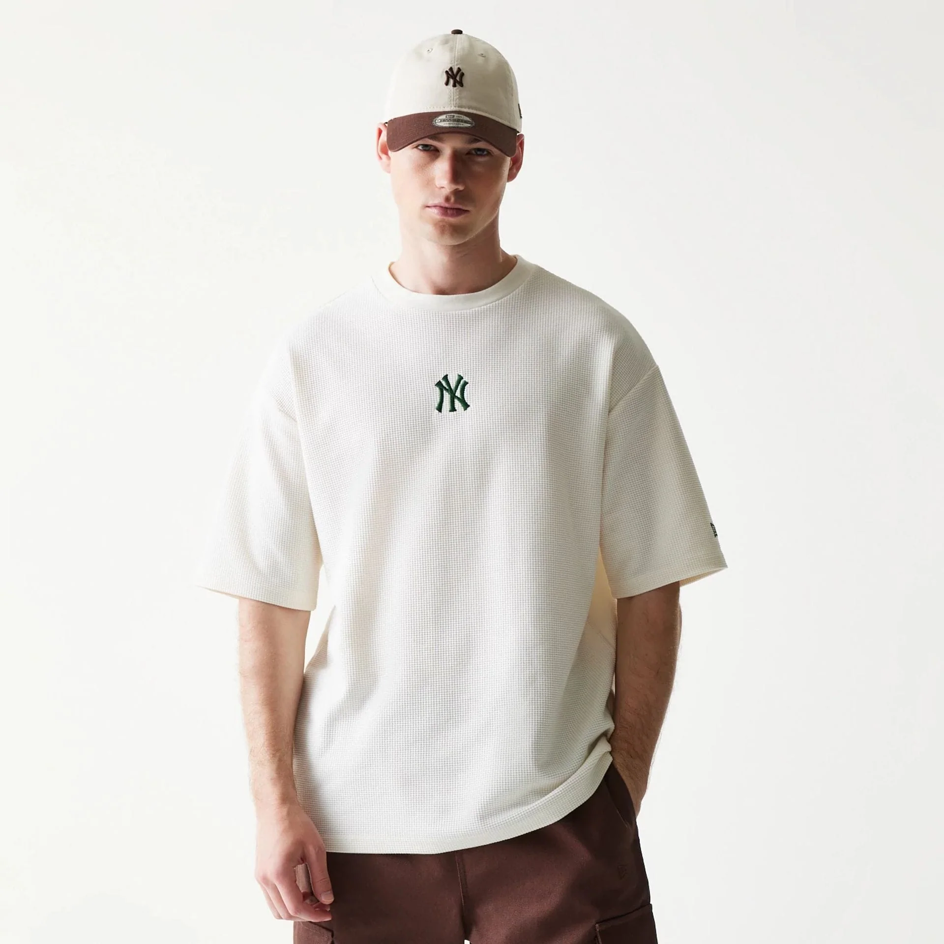 New York Yankees MLB Waffle Open White Oversized T-Shirt