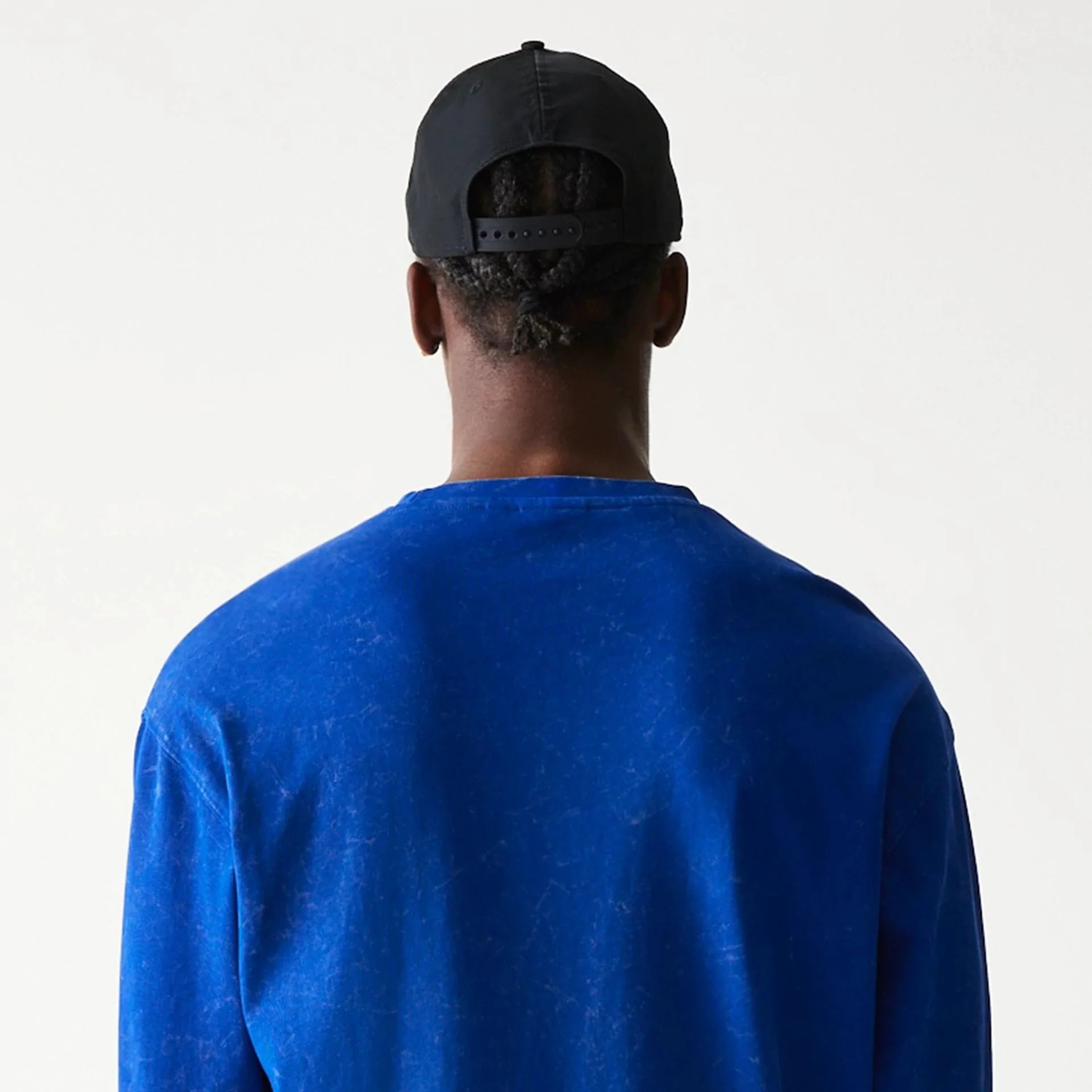Red Bull Racing Linear Graphic Blue Long Sleeve T-Shirt - Image 2